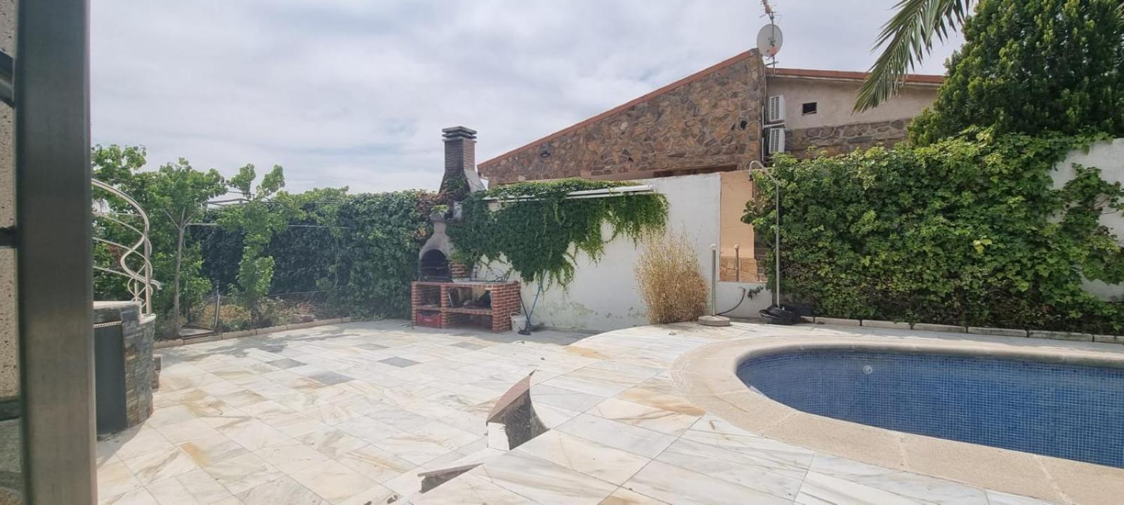 Estupenda Villa En Las Afueras Colmenar de Oreja Esterno foto